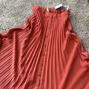 Stradivarius Pleated Skirt